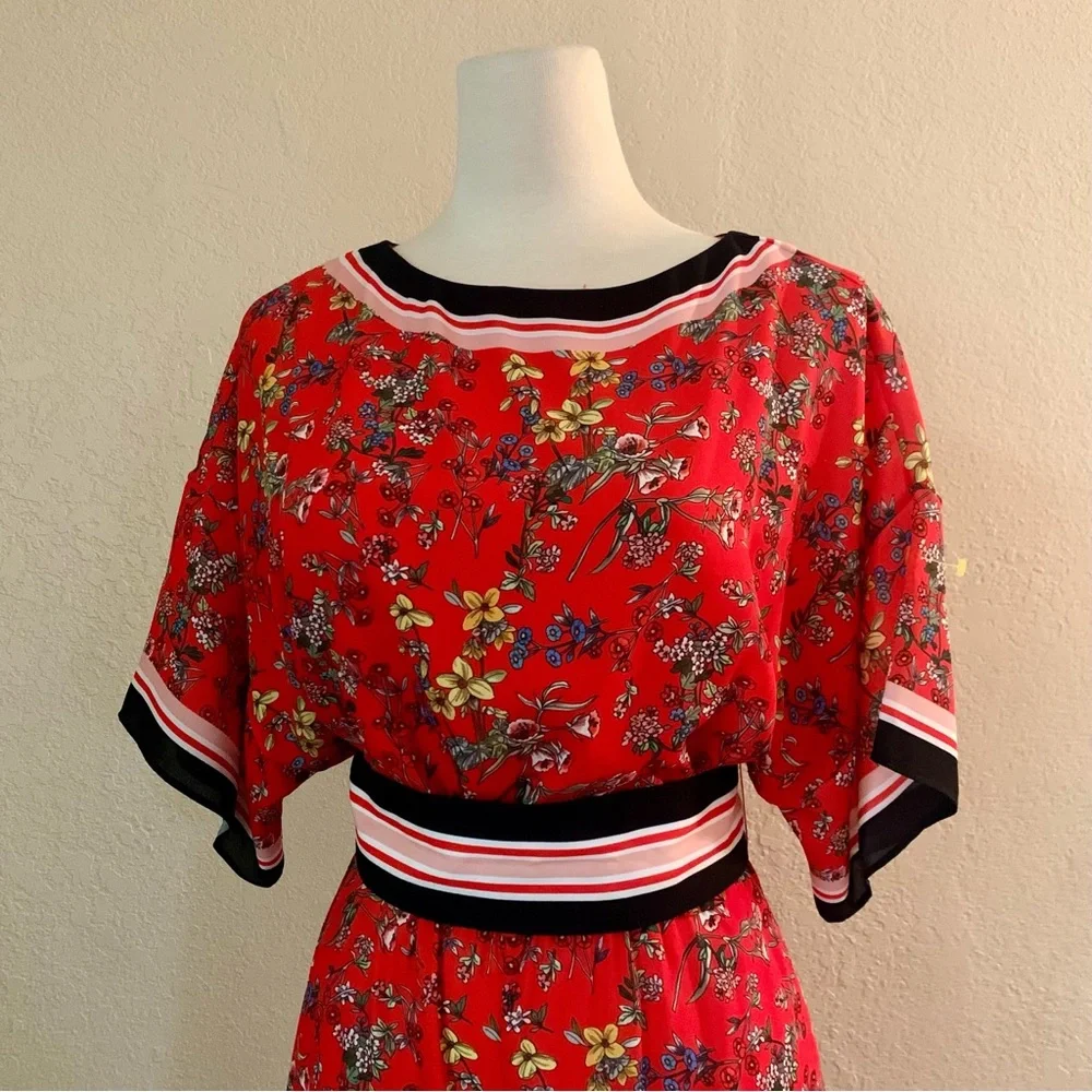 NWOT Alice + Olivia Bowie Floral Red Romper Size 6